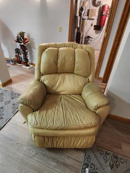 Recliner