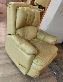 Recliner