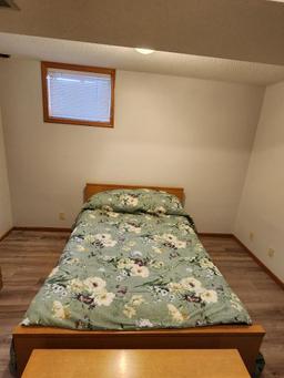 Full-Size Mid-Century Modern Bed w/ Box Spring & Mattress & Bedding