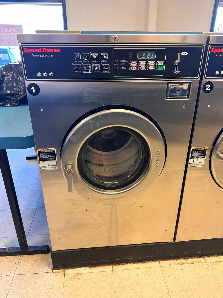 Speed Queen 30lb Commercial Washer - Model: SC30NC2OP60001 - Working