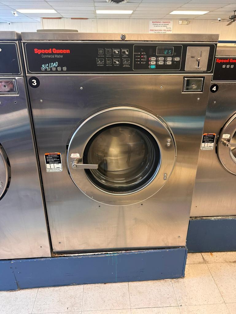 Speed Queen 50lb Commercial Washer, Model: SC50EC2OU10001 - Working