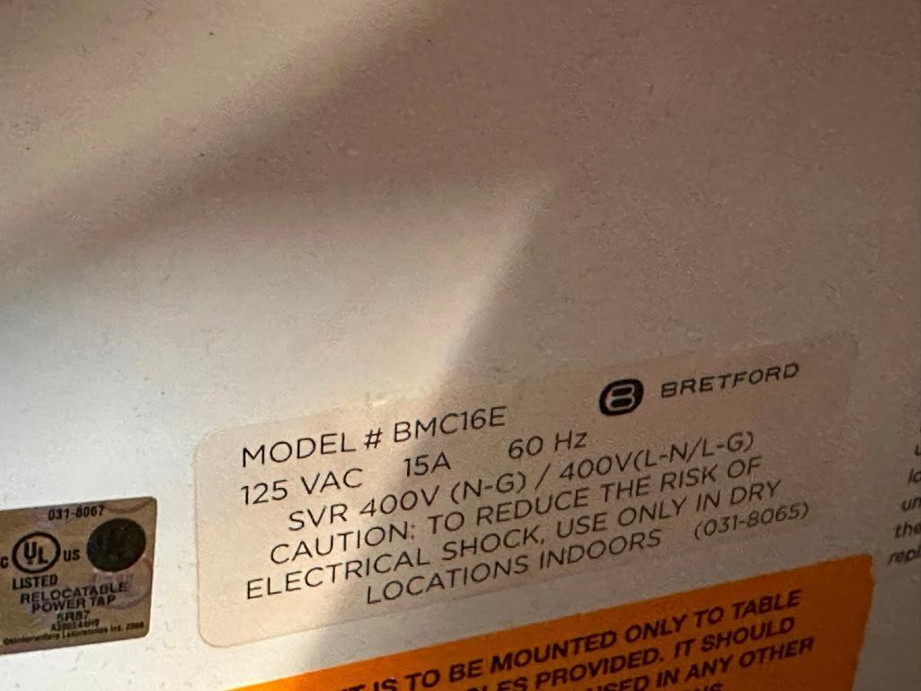 Bretford Model BMC16E Elevation Charging Cart