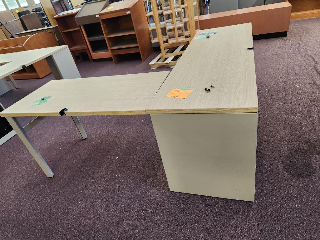 L-Shaped Desk / Workstation