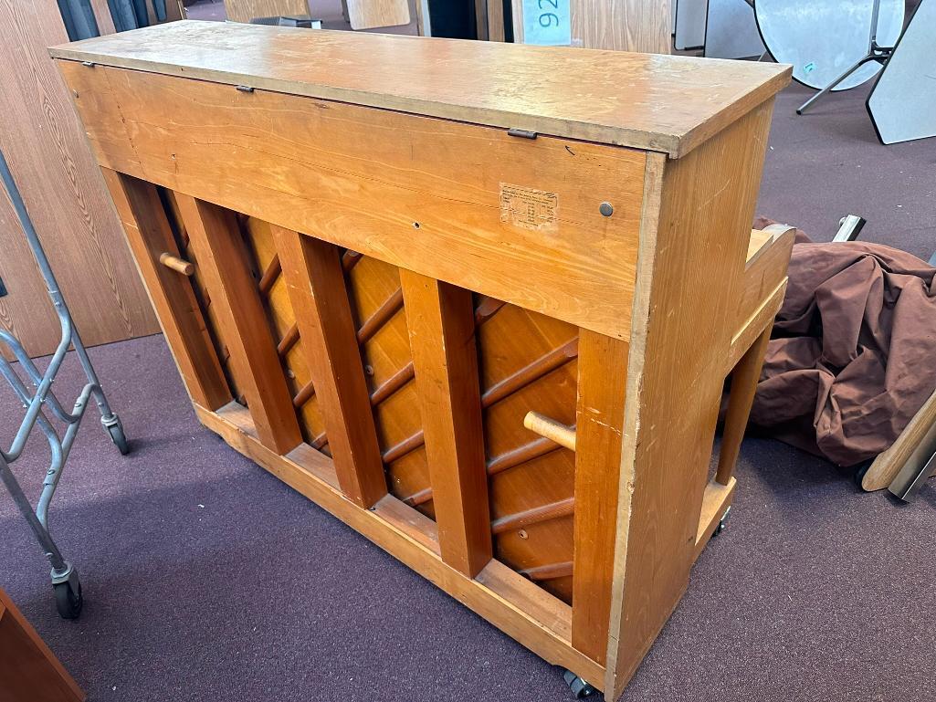 Hamilton Upright Piano by Baldwin w/ Cover, No 206610
