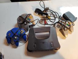 Nintendo N64 Console w/ Controllers & Cables