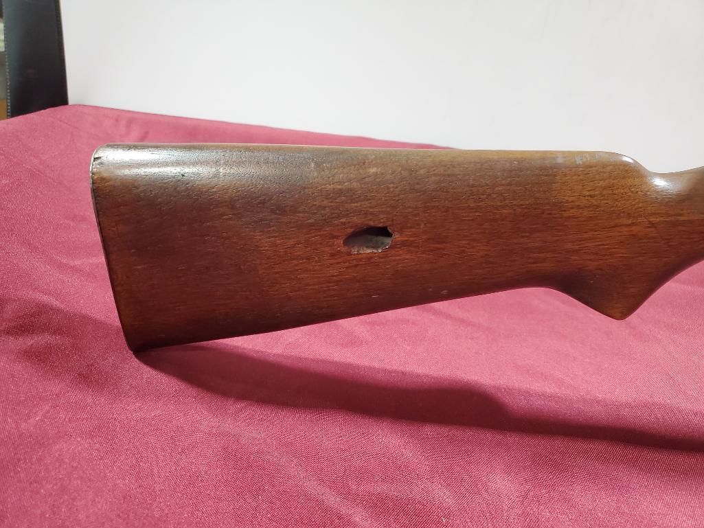 Winchester Model 74 .22 Long Rifle SN: 191975A