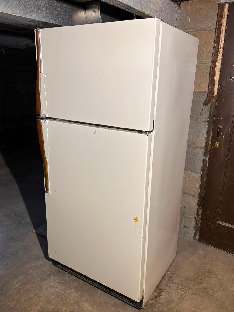 Refrigerator/Freezer, Working