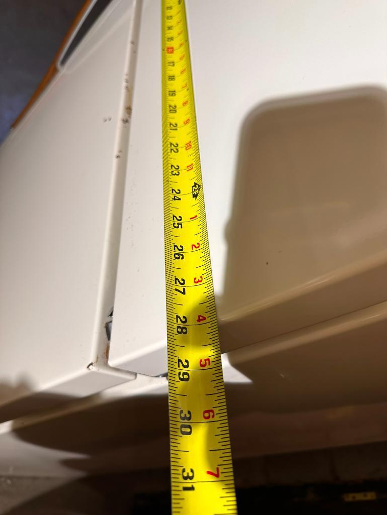 Refrigerator/Freezer, Working