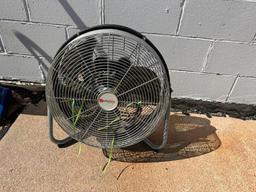 Utilitech HV-18S180 Fan