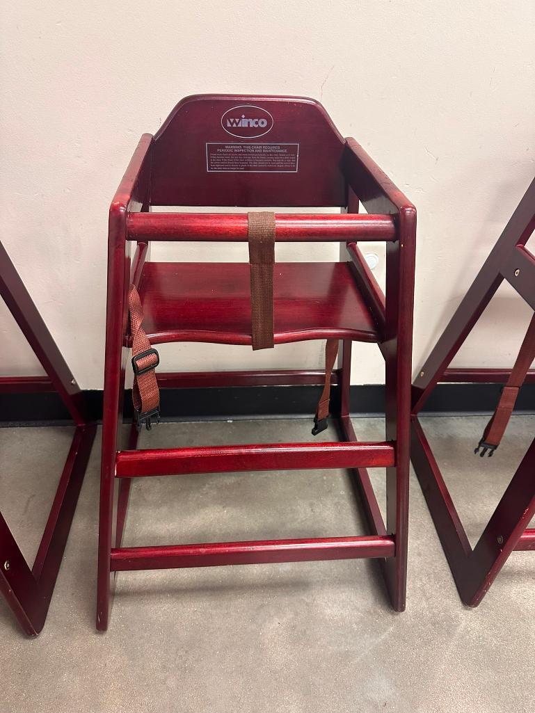 WINCO Commercial Wood High Chair