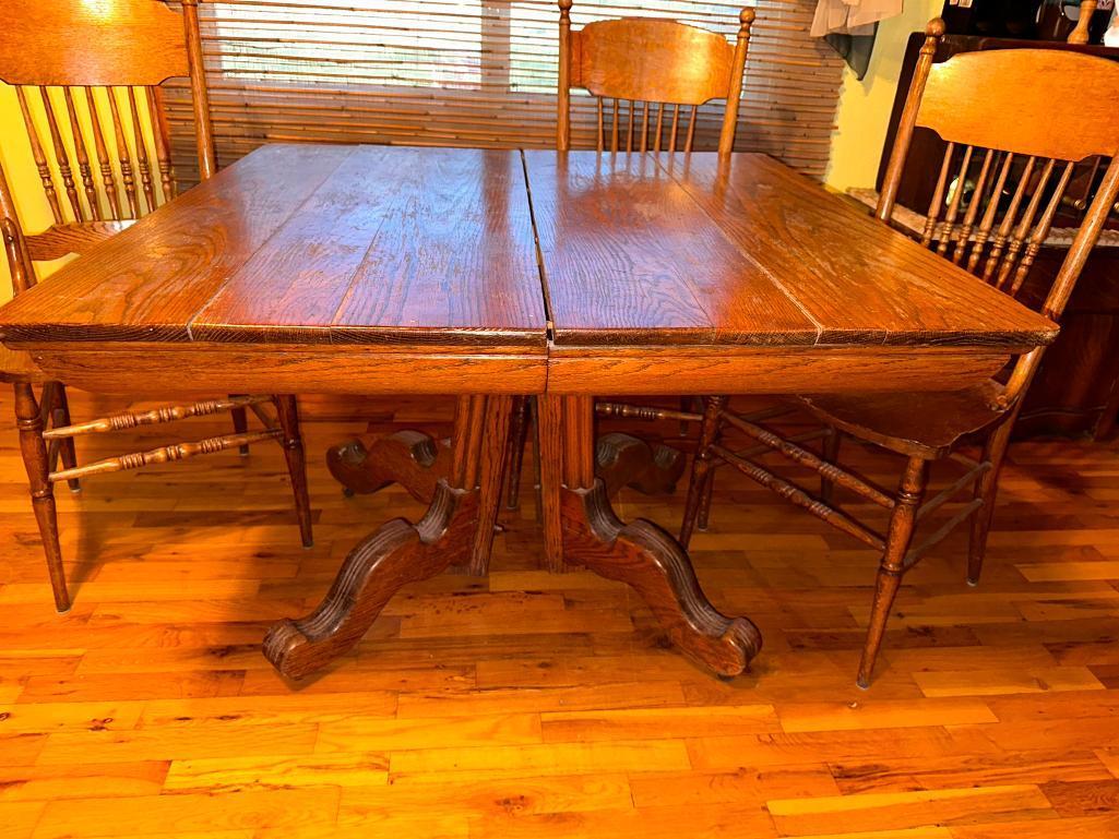 Antique Oak Kitchen Table and Chairs w/ 2 Leaves, 4 Chairs