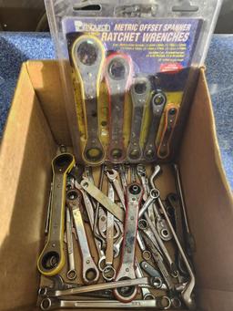 Group of Ratcheting Wrenches, Combination Wrenches