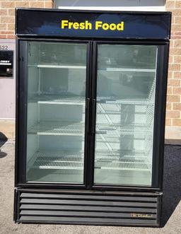 TRUE GDM-49 2-Section Glass Door Refrigerated Merchandiser Refrigerator Cooler, Works Great