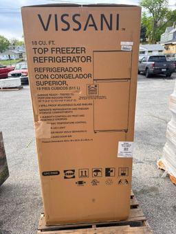 New in Box, Vissani 18 cu.ft. Top Freezer Refrigerator, White, Model MDTF18WHR