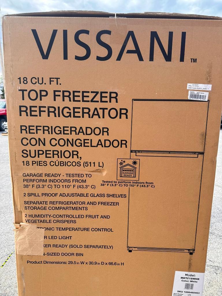 New in Box, Vissani 18 cu.ft. Top Freezer Refrigerator, White, Model MDTF18WHR