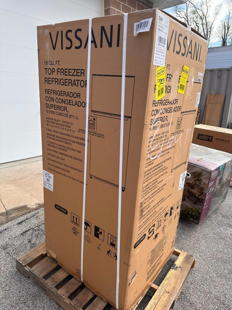 New in Box, Vissani 18 cu.ft. Top Freezer Refrigerator, White, Model MDTF18WHR