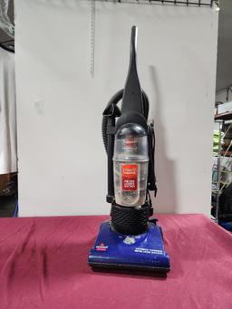 Bissell Vacuum Cleaner