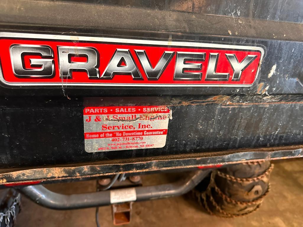 2013 Gravely Treker Side by Side w/ Manual Dump Bed, Snow Blade, 855hrs, Needs Axles, Low Power