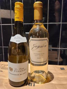 2 Bottles - La Petite Perriere & Jayson Sauvignon Blanc 750ml