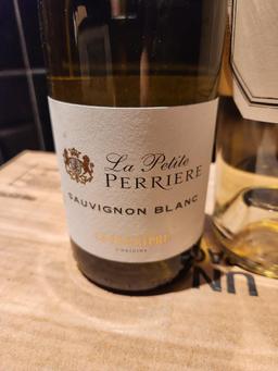 2 Bottles - La Petite Perriere & Jayson Sauvignon Blanc 750ml