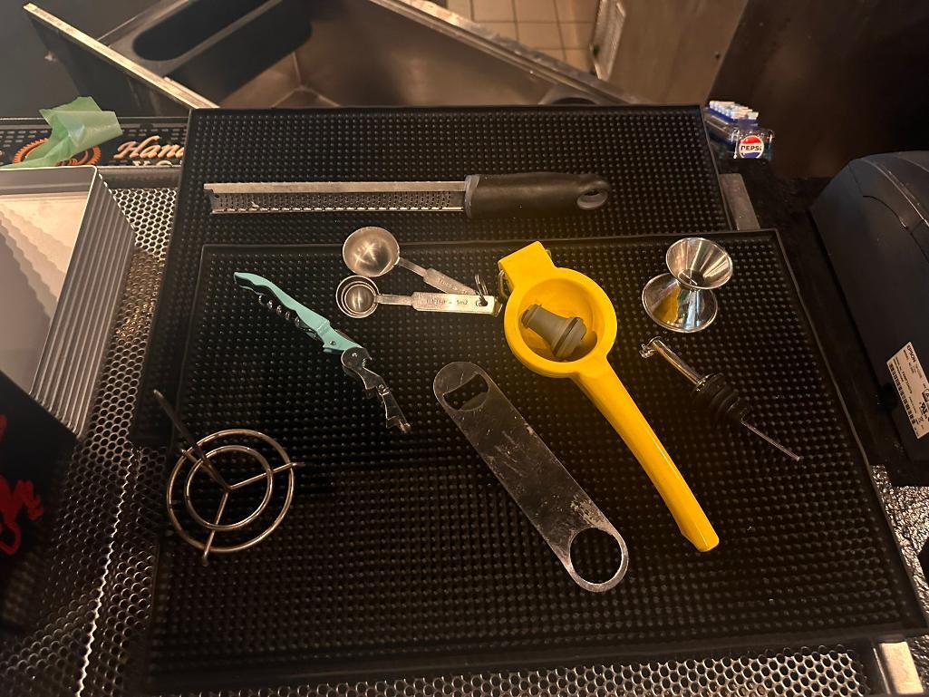 Large Group of Bar Supplies, Beer Buckets, Jack Daniels Fruit Tray, Napkin Holders, Bar Tender