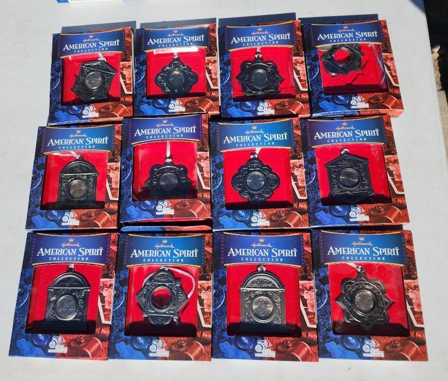 (12) American Spirit Collection State Quarter Ornaments - 2 Missing Quarters