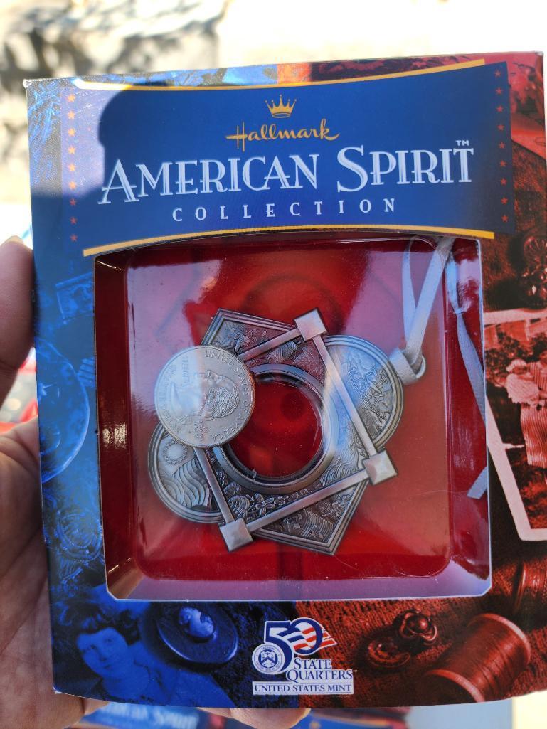 (12) American Spirit Collection State Quarter Ornaments - 2 Missing Quarters
