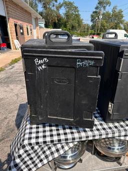 (2) As-Is Carlisle NPC300N Cateraide Insulated Front Loading Food Pan Carriers, 5-Pan Capacity