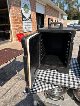 (2) As-Is Carlisle NPC300N Cateraide Insulated Front Loading Food Pan Carriers, 5-Pan Capacity