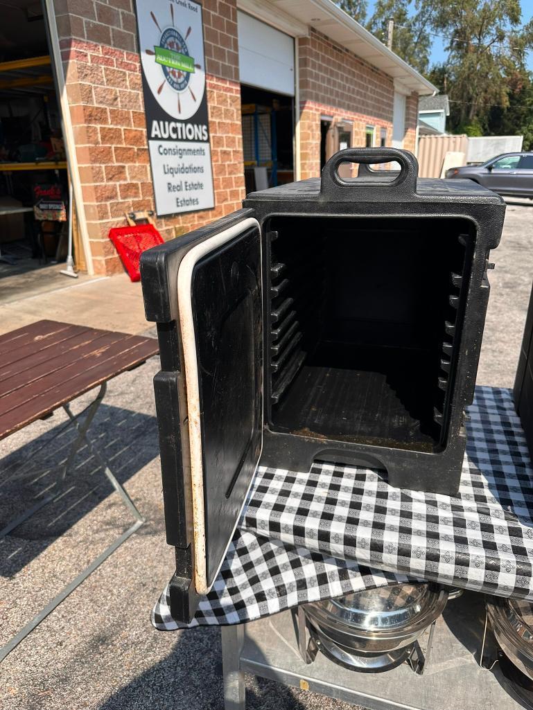 (2) As-Is Carlisle NPC300N Cateraide Insulated Front Loading Food Pan Carriers, 5-Pan Capacity