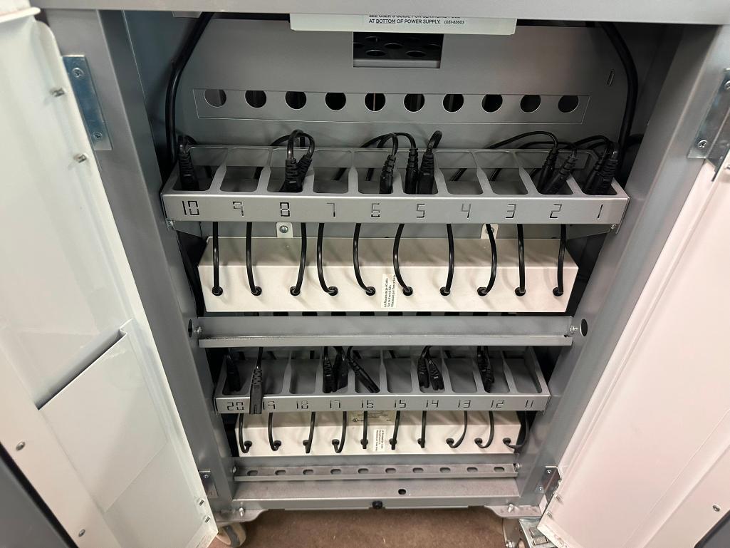 Bretford Model TX323LL/A Computer / Tablet Charging Cart