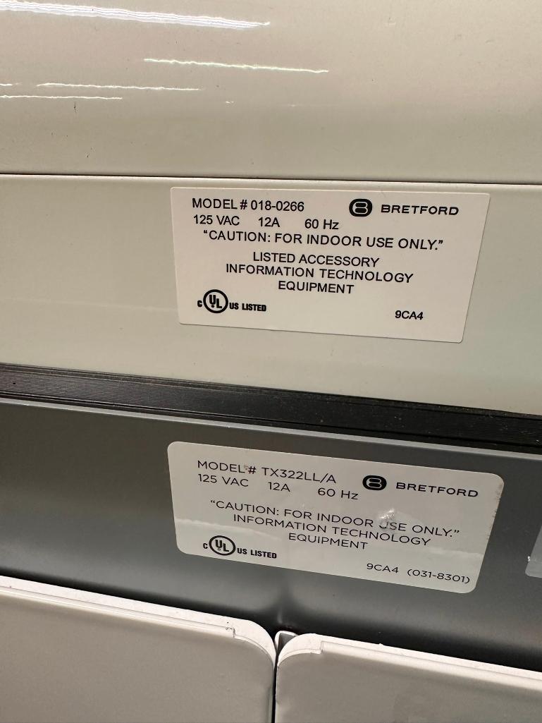 Bretford Model TX323LL/A Computer / Tablet Charging Cart