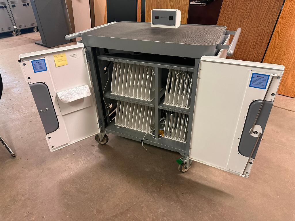 Bretford Model TX323LL/A Computer / Tablet Charging Cart