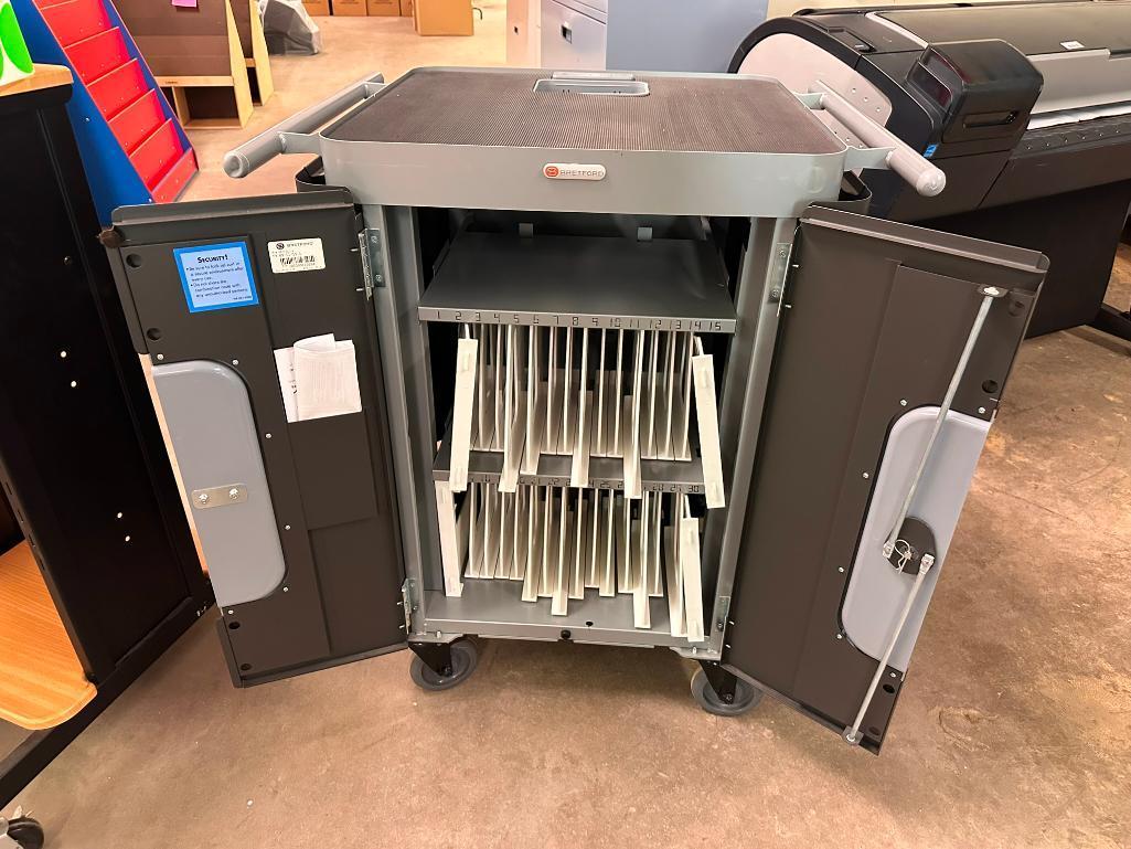 Bretford Model HB716LL/A Computer / Tablet Charging Cart