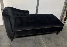 Chaise Lounger