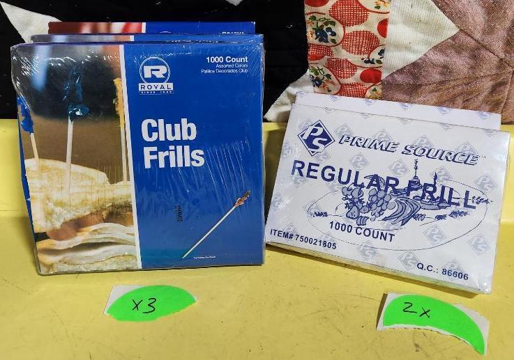 Regular Club Frills