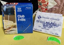 Regular Club Frills
