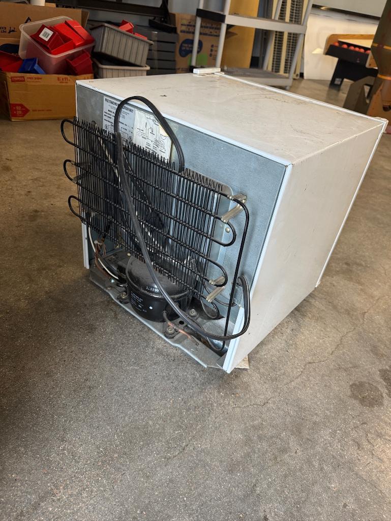 Used Kenmore Mini Fridge