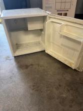 Used Kenmore Mini Fridge