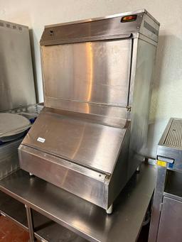 Carter Hoffmann Gravity Feed Chip Warmer, Model CW4-20, 44 Gallon