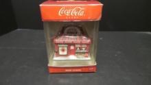Coca-Cola Diner Mini Clock- Keeps good Time with a new Battery