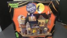 LeMax - Full Moon Diner - LIGHTUP & MUSIC & MULTIPLE ANIMATIONS -6 of 6 Lefton Diner listings-