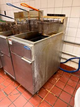Cook Rite Gas Vertical Floor Fryer Model ATFS-50, Mobile Base, 50lb, Natural Gas