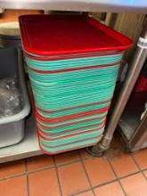 144 Camtray 14in x 18in Cafeteria Trays, Green and Red