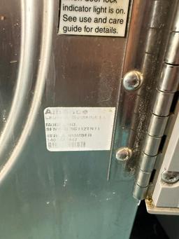 Alliance SFNWCFSG112TN11 - 18lb Commercial Front Load Washer