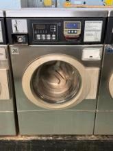 Alliance SFNWCFSG112TN11 - 18lb Commercial Front Load Washer