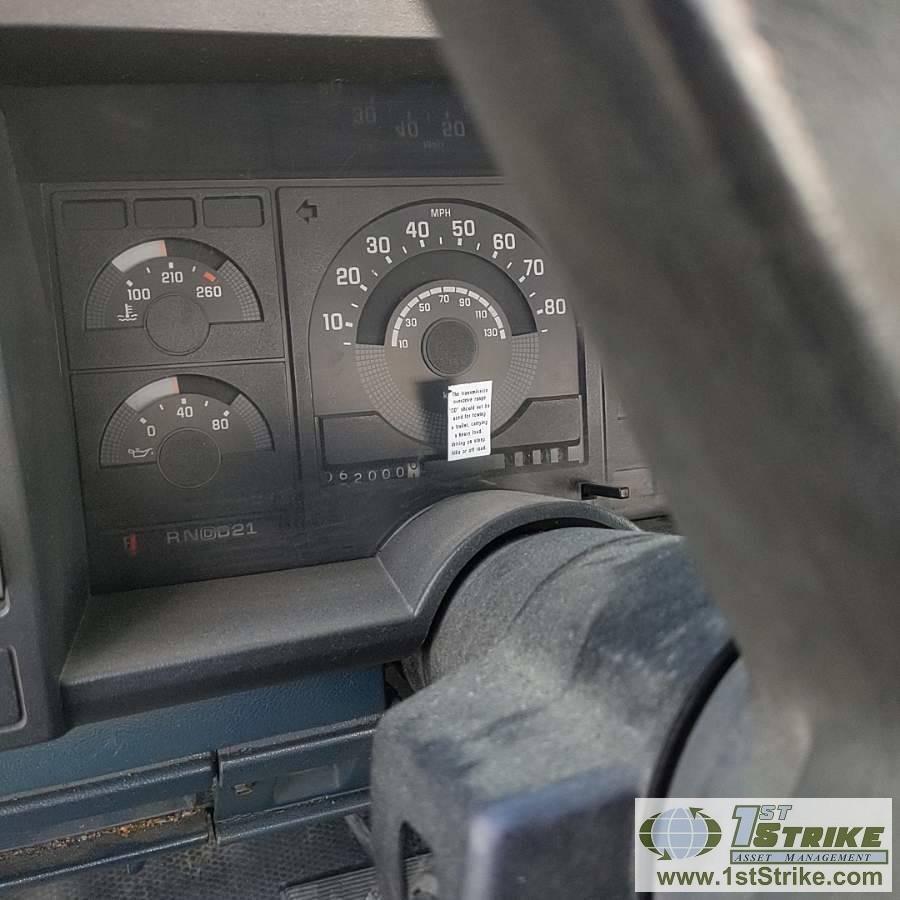 1991 CHEVROLET SILVERADO CHEYENNE, 6.2L DIESEL, 4X4, EXTENDED CAB, LONG BED, MEYER MODEL C-8 SNOWPLO