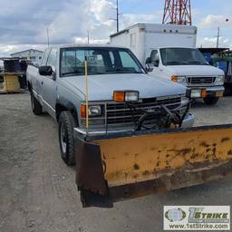 1991 CHEVROLET SILVERADO CHEYENNE, 6.2L DIESEL, 4X4, EXTENDED CAB, LONG BED, MEYER MODEL C-8 SNOWPLO