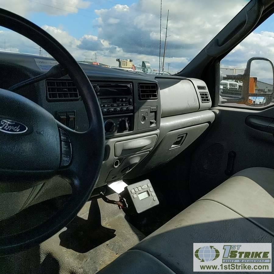 2004 FORD F-550 SUPERDUTY XL, 6.0L POWERSTROKE DIESEL, DUALLY, EXTENDED CAB, SERVICE BED