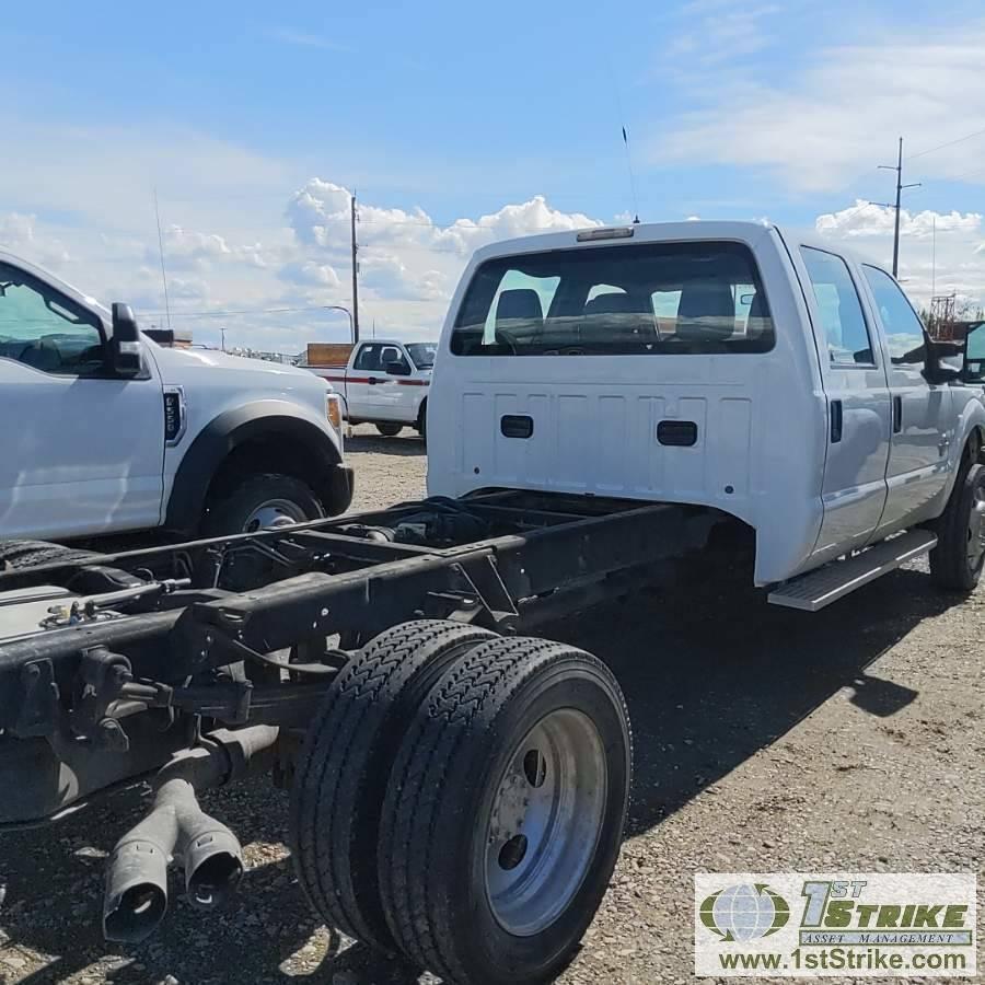 2012 FORD F-550 SUPERDUTY XL, CAB AND CHASSIS, 6.7L POWERSTROKE DIESEL, 4X4, DUALLY, CREW CAB